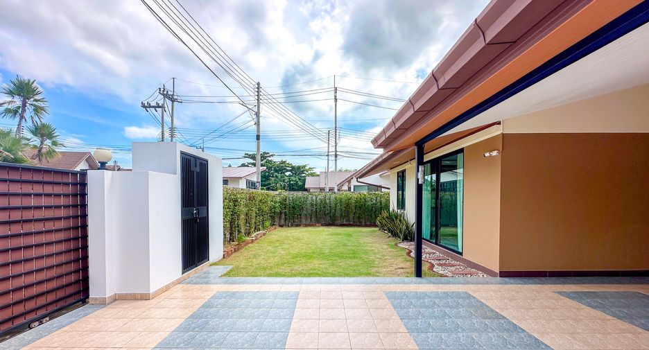 For sale 3 bed house in Bang Lamung, Chonburi