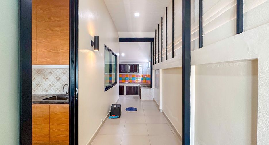 For sale 3 bed house in Bang Lamung, Chonburi