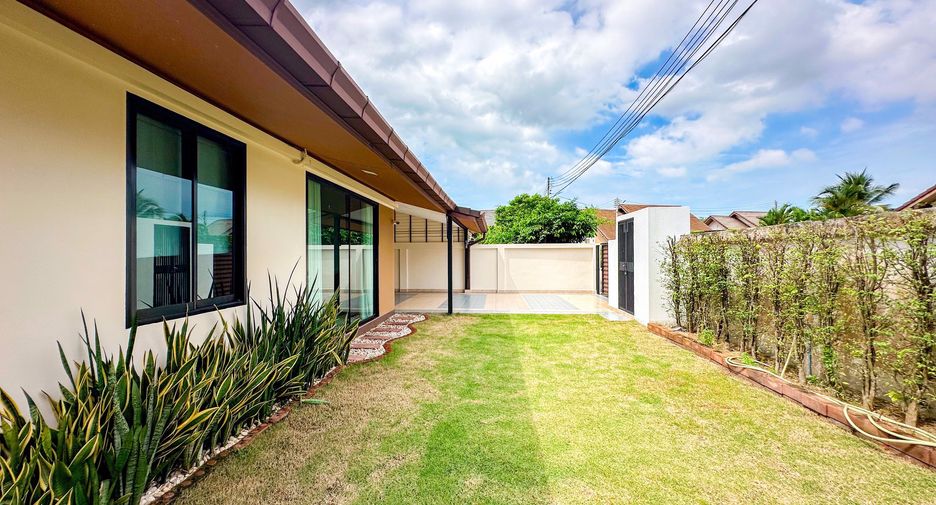 For sale 3 bed house in Bang Lamung, Chonburi