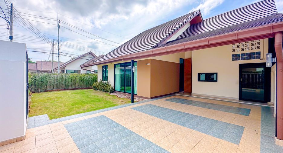 For sale 3 bed house in Bang Lamung, Chonburi