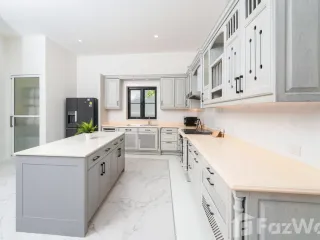 For sale 5 Beds villa in Mueang Phuket, Phuket