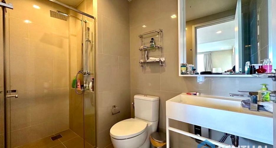 For sale 2 bedrooms condo in North Pattaya, Pattaya