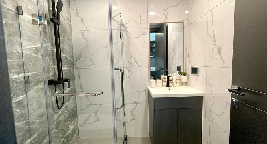 For sale 2 bedrooms condo in South Pattaya, Pattaya