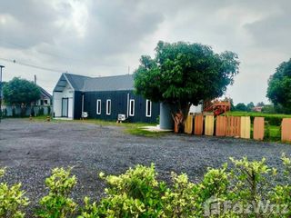 For sale 5 Beds villa in Mueang Nakhon Nayok, Nakhon Nayok