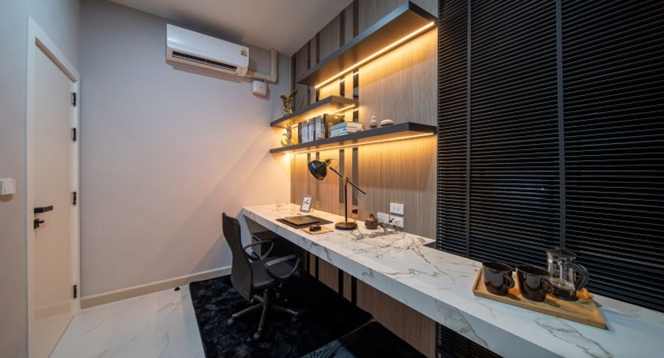 À vendre 5 chambres maison à East Pattaya, Pattaya