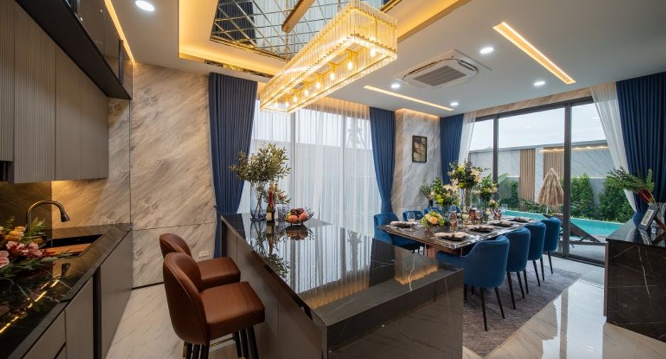 À vendre 5 chambres maison à East Pattaya, Pattaya