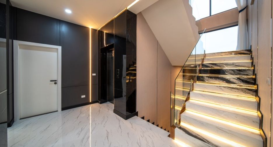 À vendre 5 chambres maison à East Pattaya, Pattaya