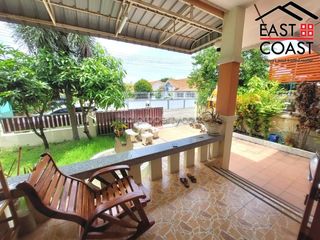 À vendre et à louer 3 chambres maison à Bang Lamung, Chonburi