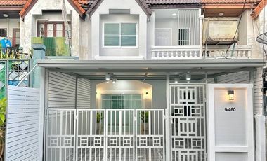 For sale 3 bed townhouse in Bang Bua Thong, Nonthaburi