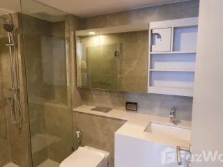 For sale 1 bed condo in Huai Khwang, Bangkok
