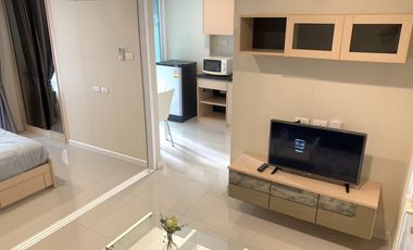 For sale 1 Beds condo in Don Mueang, Bangkok
