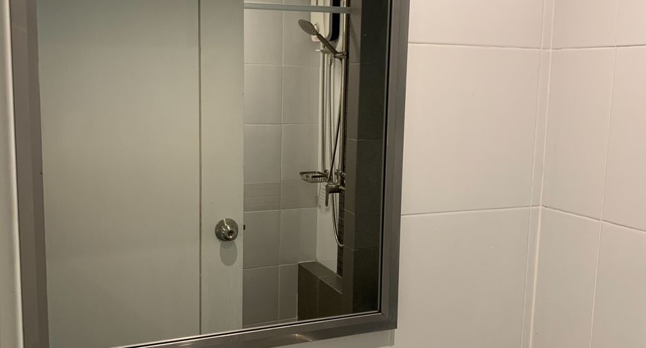 For sale 1 Beds condo in Don Mueang, Bangkok