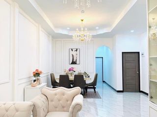 For sale 3 bed townhouse in East Pattaya, Pattaya