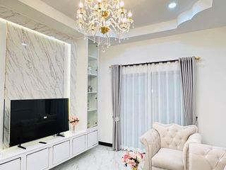 For sale 3 bed townhouse in East Pattaya, Pattaya