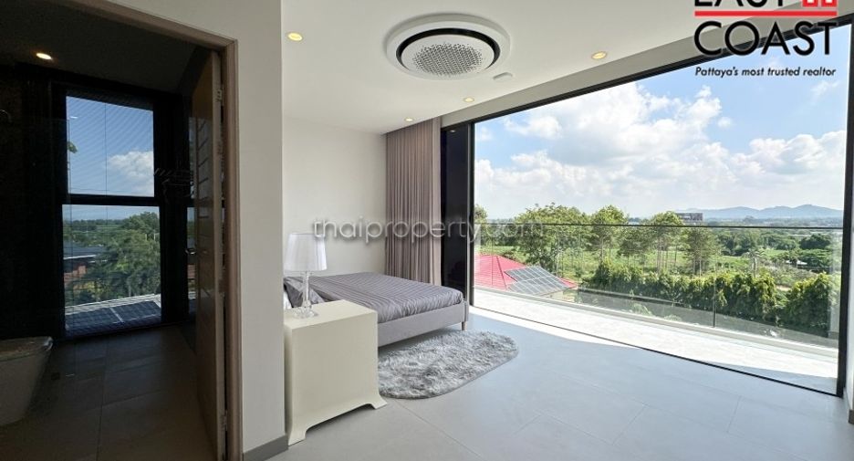 For sale 4 bedrooms house in Bang Lamung, Chonburi