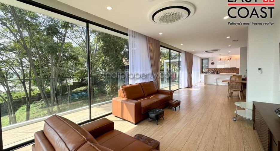 For sale 4 bedrooms house in Bang Lamung, Chonburi