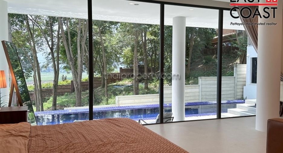 For sale 4 bedrooms house in Bang Lamung, Chonburi