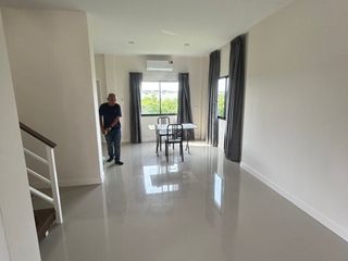 For rent 3 bed house in Lam Luk Ka, Pathum Thani