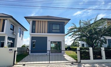 For rent 3 Beds house in Lam Luk Ka, Pathum Thani