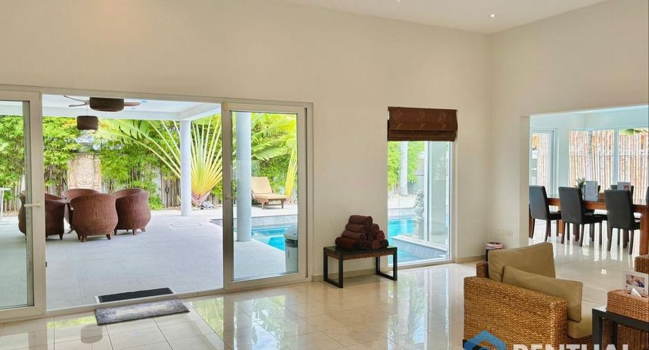 Haus zum Kauf mit 4 Zimmer in Bang Lamung, Chonburi