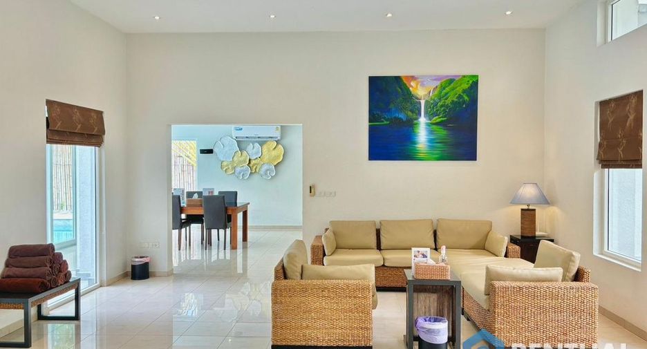 Haus zum Kauf mit 4 Zimmer in Bang Lamung, Chonburi