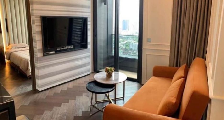 For rent 1 bed condo in Khlong Toei, Bangkok