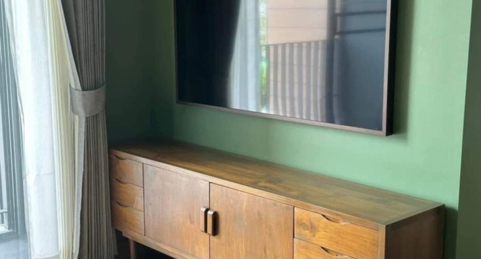 For sale 2 bed condo in Phaya Thai, Bangkok