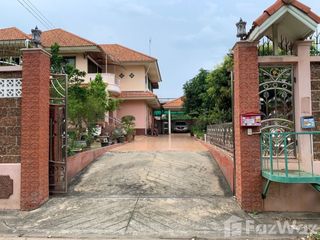 For sale 5 Beds house in Thawi Watthana, Bangkok