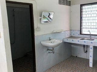 For rent 4 Beds townhouse in Bang Khun Thian, Bangkok
