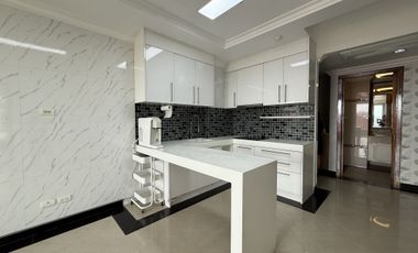 For sale 2 bed condo in South Pattaya, Pattaya