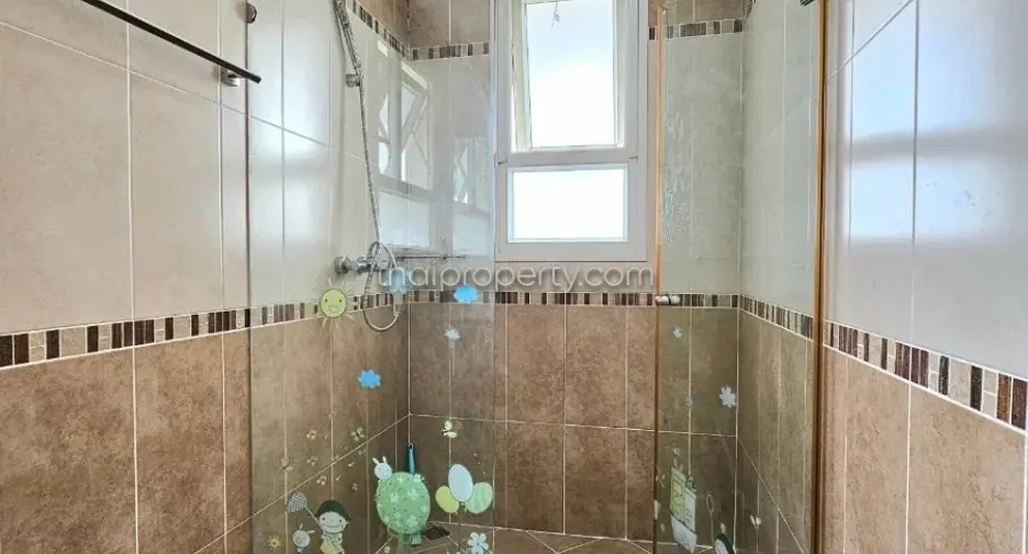 For rent 4 bedrooms house in Bang Lamung, Chonburi