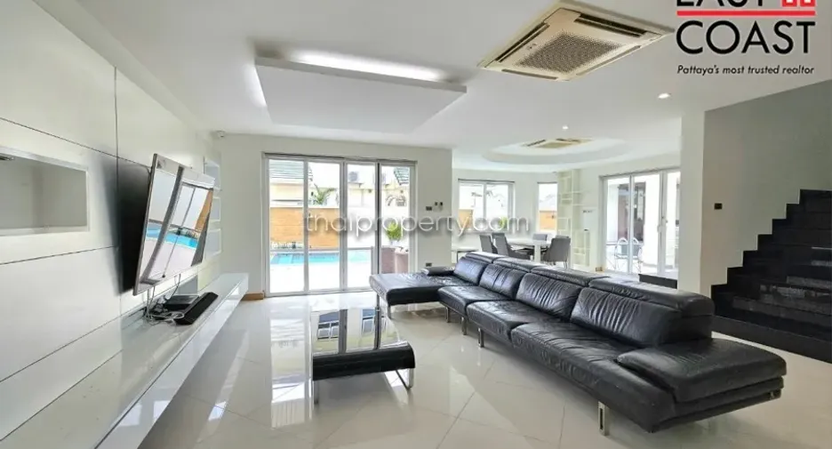 For rent 4 bedrooms house in Bang Lamung, Chonburi