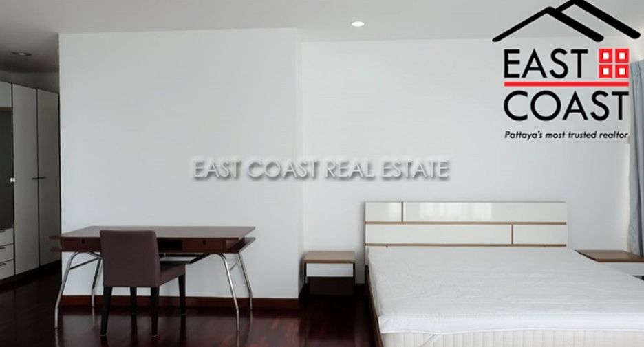For rent 3 bedrooms condo in Bang Lamung, Chonburi