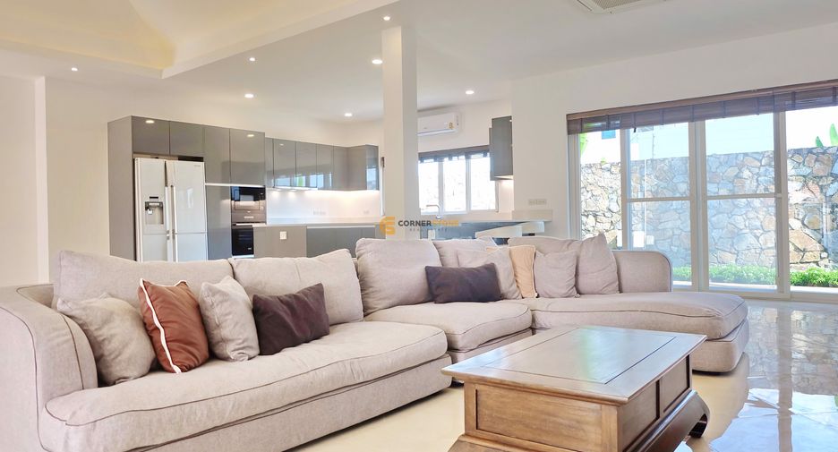 For sale 5 bed house in Bang Lamung, Chonburi