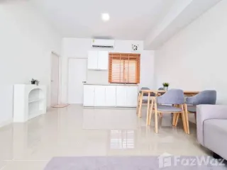 For rent 3 bed townhouse in Mueang Pathum Thani, Pathum Thani
