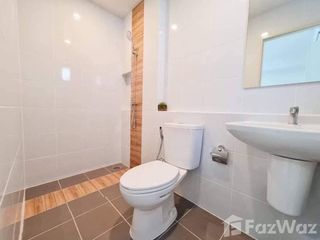 For rent 3 bed townhouse in Mueang Pathum Thani, Pathum Thani