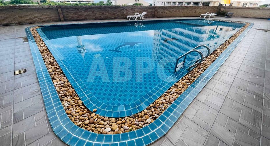 For sale 1 bed condo in Pratumnak, Pattaya