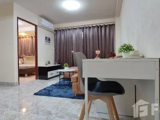For rent スタジオ condo in Bang Khun Thian, Bangkok