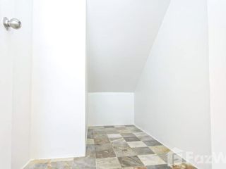 For sale 3 Beds house in Huai Khwang, Bangkok