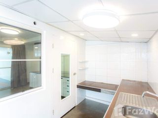 For sale 3 Beds house in Huai Khwang, Bangkok