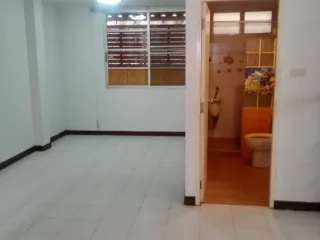 For sale 5 Beds house in Nong Chok, Bangkok