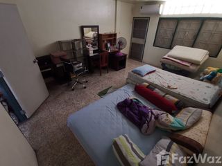 For sale 5 bed townhouse in Khlong Sam Wa, Bangkok