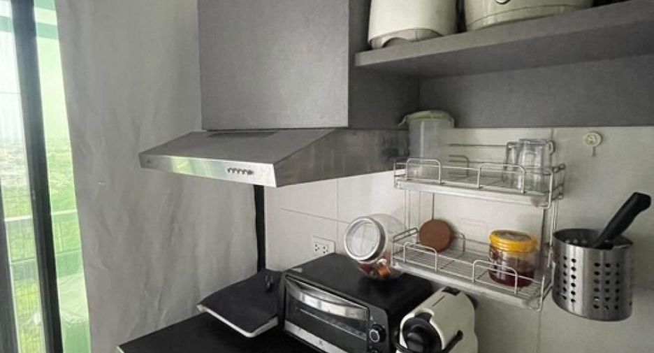 For sale スタジオ condo in Chom Thong, Bangkok