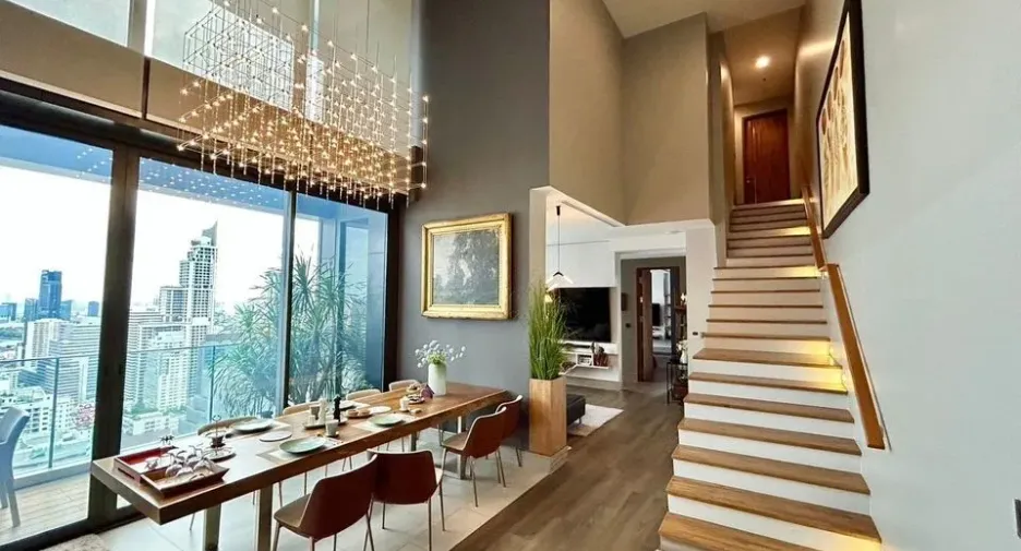 For rent 4 Beds condo in Watthana, Bangkok