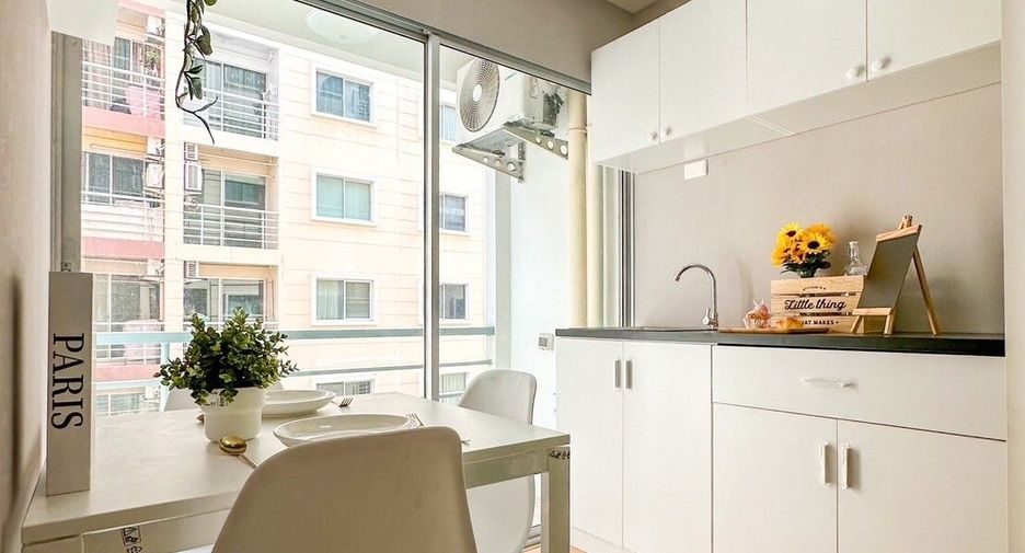 For sale 1 Beds condo in Bang Khun Thian, Bangkok