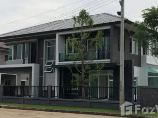 For rent 5 Beds house in Sai Mai, Bangkok