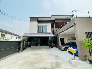 For sale 3 Beds house in Bang Khen, Bangkok