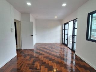 For sale 4 bed townhouse in Nong Khaem, Bangkok