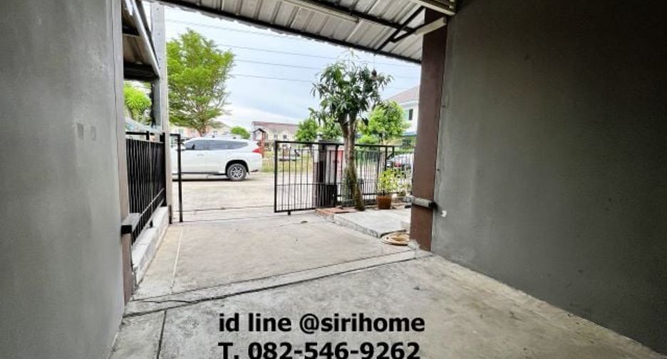 For sale 3 bed townhouse in Nong Khaem, Bangkok