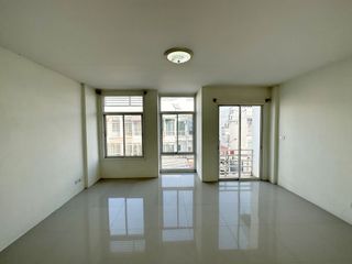 For sale 4 bed townhouse in Nong Khaem, Bangkok
